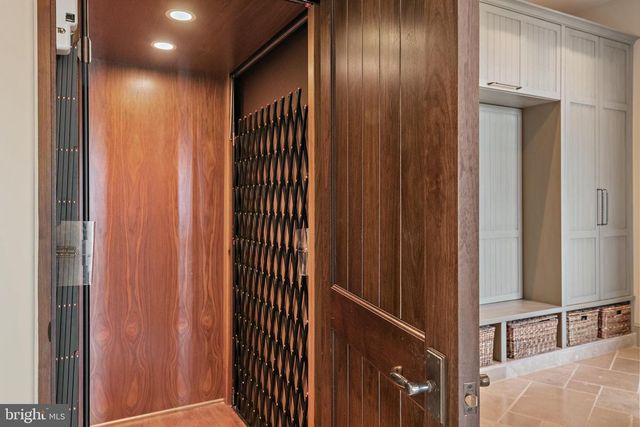 1716 SEVERN FOREST DR, Annapolis, MD 21401