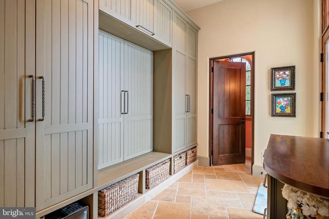 1716 SEVERN FOREST DR, Annapolis, MD 21401