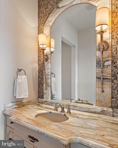 1716 SEVERN FOREST DR, Annapolis, MD 21401