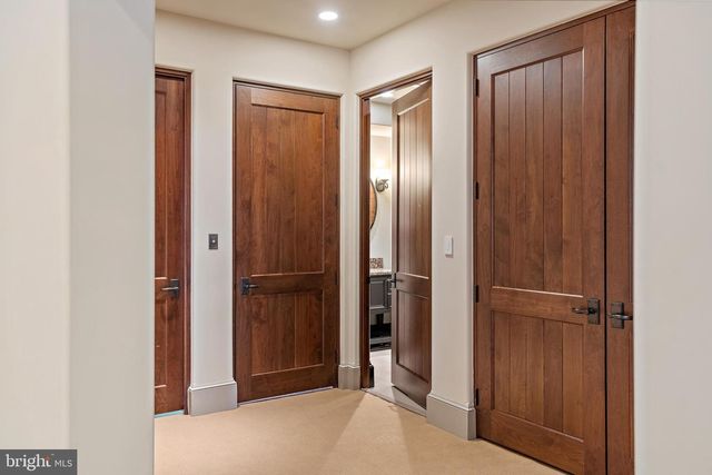 1716 SEVERN FOREST DR, Annapolis, MD 21401