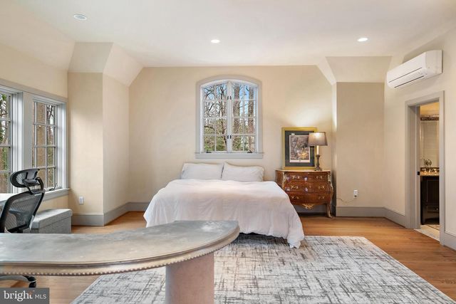 1716 SEVERN FOREST DR, Annapolis, MD 21401