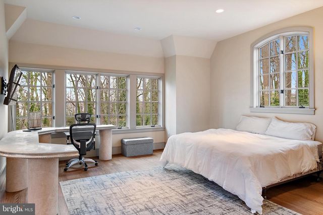 1716 SEVERN FOREST DR, Annapolis, MD 21401