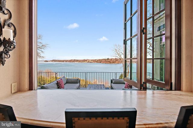 1716 SEVERN FOREST DR, Annapolis, MD 21401