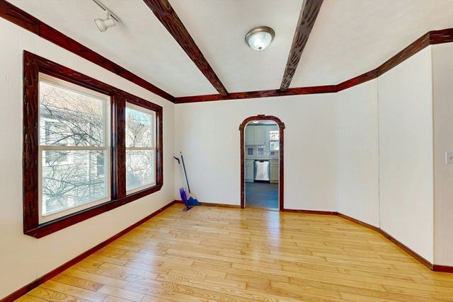 5 Alcott St, Boston, MA 02134