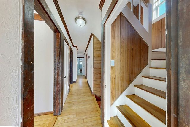 5 Alcott St, Boston, MA 02134