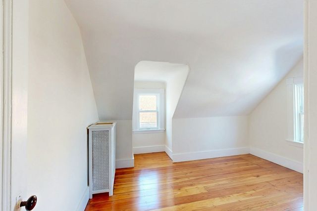 5 Alcott St, Boston, MA 02134