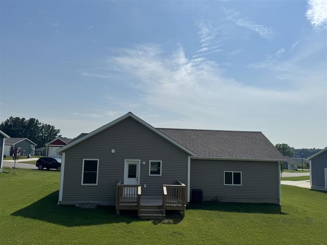 258 Willowside Drive, Shelby, MI 49455