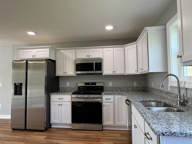 258 Willowside Drive, Shelby, MI 49455