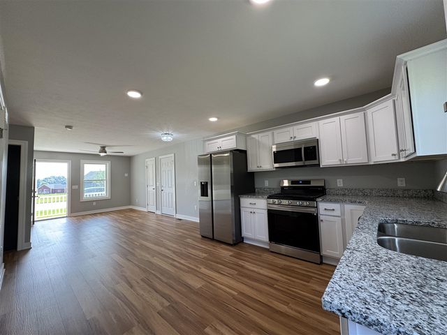 258 Willowside Drive, Shelby, MI 49455