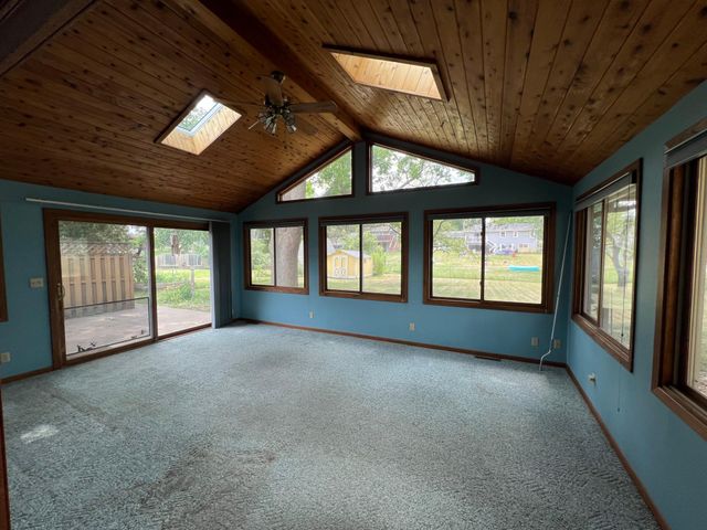 8401 79th Street S, Cottage Grove, MN 55016
