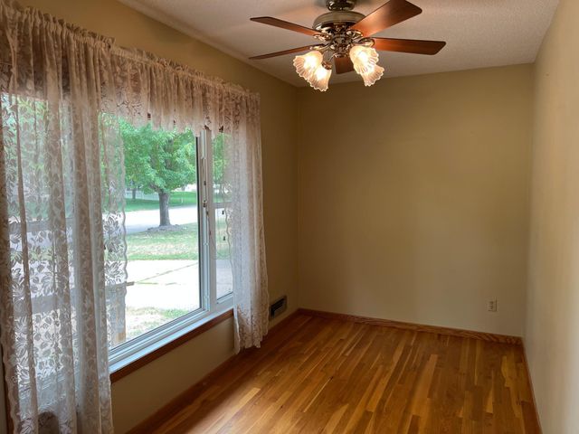 8401 79th Street S, Cottage Grove, MN 55016