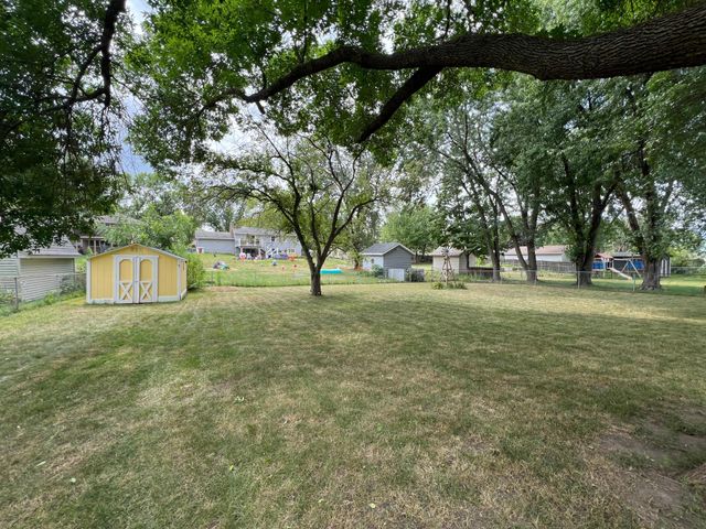 8401 79th Street S, Cottage Grove, MN 55016