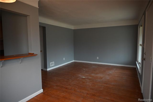 14613 Trenton Road, Southgate, MI 48195