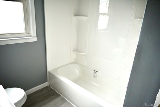 14613 Trenton Road, Southgate, MI 48195