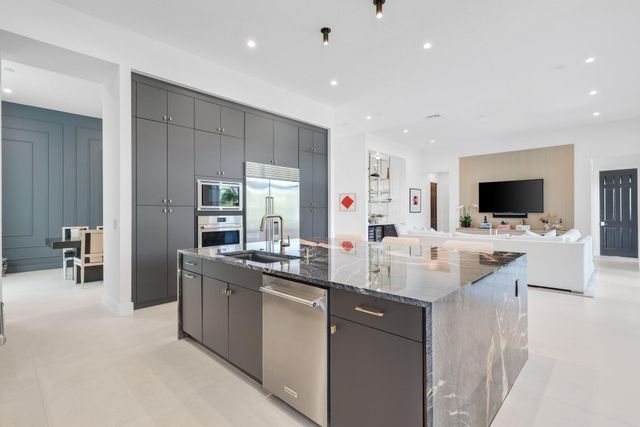 17057 Cappuccino Way, Boca Raton, FL 33496