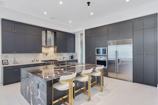 17057 Cappuccino Way, Boca Raton, FL 33496