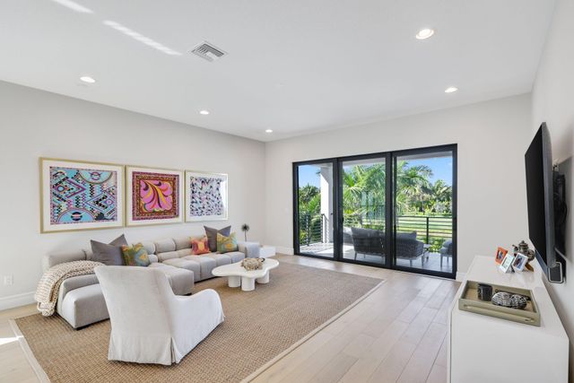 17057 Cappuccino Way, Boca Raton, FL 33496