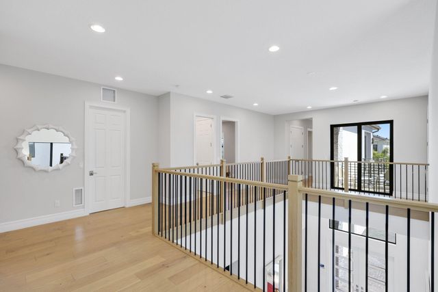 17057 Cappuccino Way, Boca Raton, FL 33496