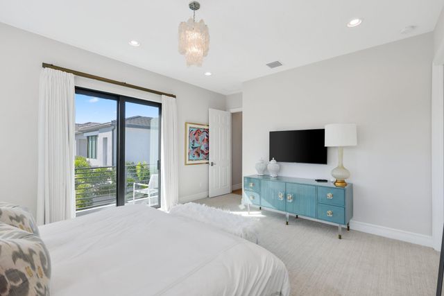 17057 Cappuccino Way, Boca Raton, FL 33496