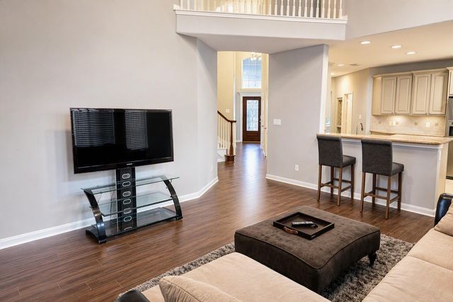 15 Oakmont Court, Jersey Village, TX 77064