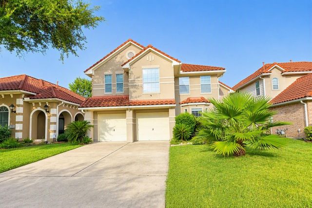 15 Oakmont Court, Jersey Village, TX 77064