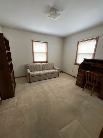 221 Mission Street, Strawberry Point, IA 52076