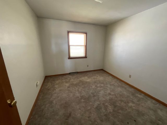 221 Mission Street, Strawberry Point, IA 52076