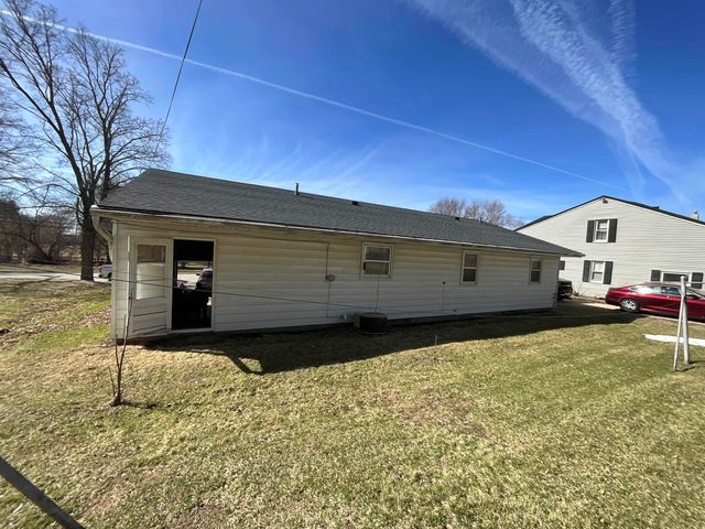 221 Mission Street, Strawberry Point, IA 52076