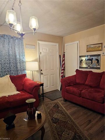 1111 Winslow Street, High Point, NC 27260