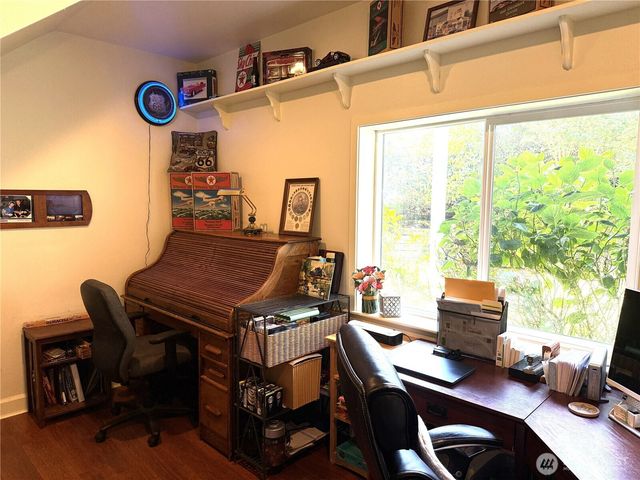 33704 J Place, Ocean Park, WA 98640