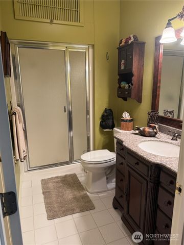 33704 J Place, Ocean Park, WA 98640