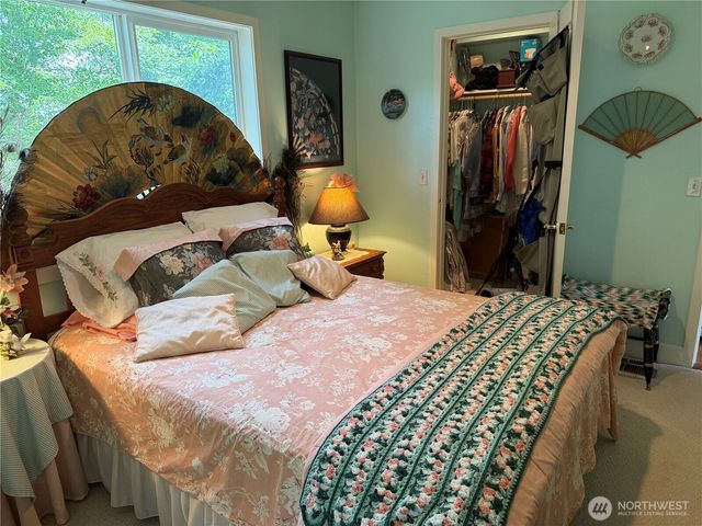 33704 J Place, Ocean Park, WA 98640