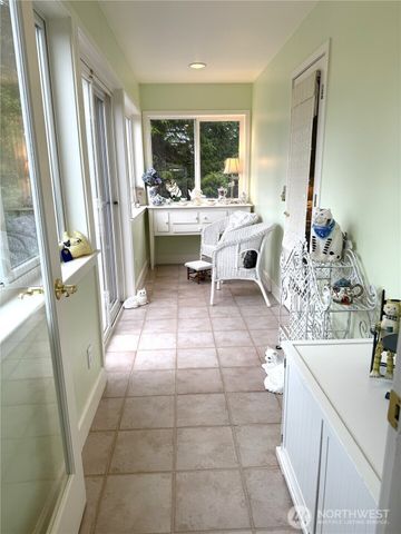 33704 J Place, Ocean Park, WA 98640