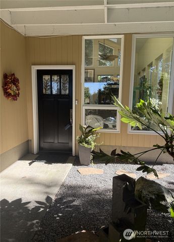 33704 J Place, Ocean Park, WA 98640