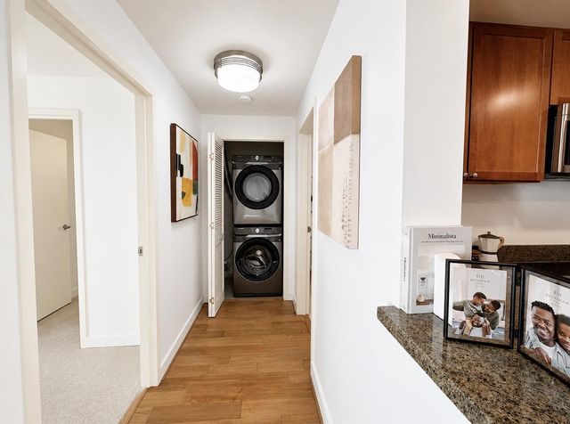 175 W Saint James Street 304, San Jose, CA 95110