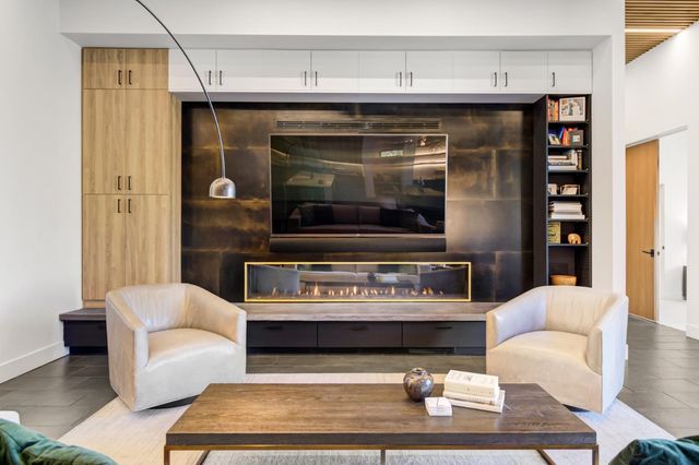 3321 Sierra Oaks Dr, Sacramento, CA 95864