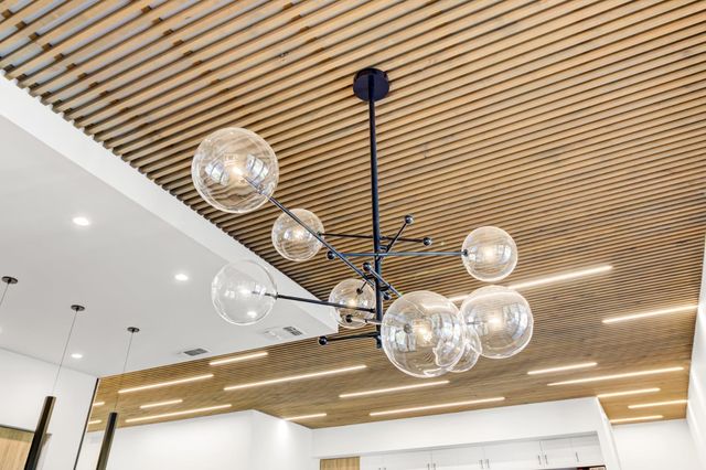 3321 Sierra Oaks Dr, Sacramento, CA 95864