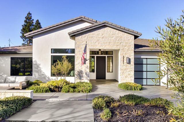 3321 Sierra Oaks Dr, Sacramento, CA 95864