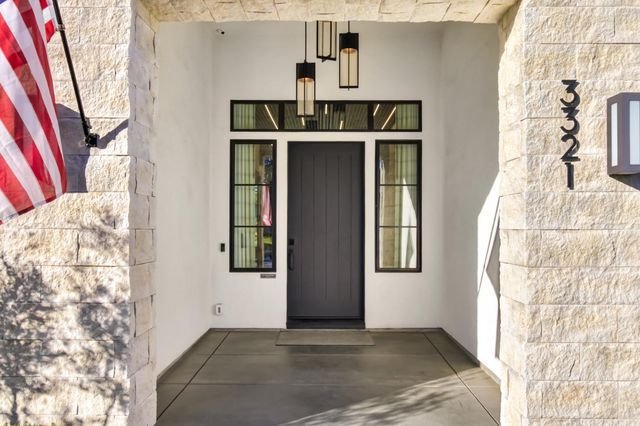 3321 Sierra Oaks Dr, Sacramento, CA 95864