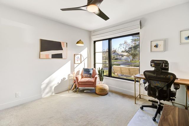 3321 Sierra Oaks Dr, Sacramento, CA 95864