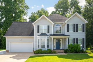 8704 Grey Cliffe Drive, Ooltewah, TN 37363
