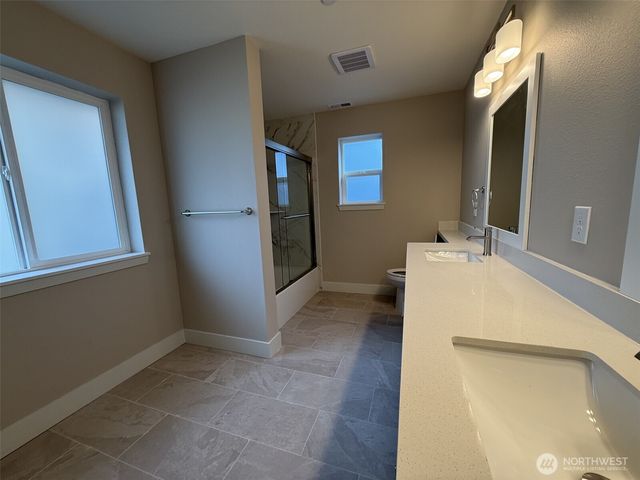 10819 SE 236th Street, Kent, WA 98031