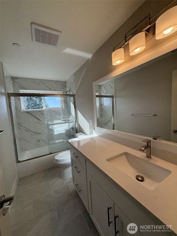 10819 SE 236th Street, Kent, WA 98031