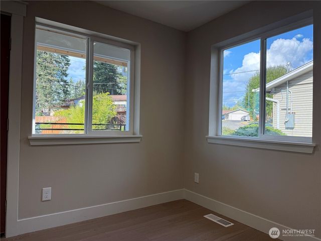 10819 SE 236th Street, Kent, WA 98031