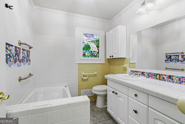 762 Virginia Court SE, Conyers, GA 30094