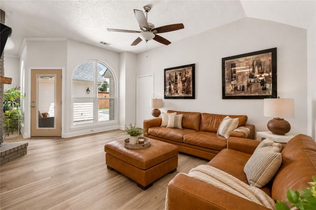 1510 Palisades Drive, Carrollton, TX 75007