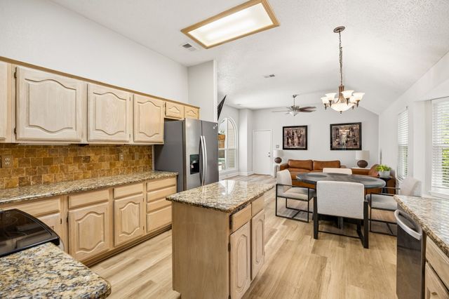 1510 Palisades Drive, Carrollton, TX 75007