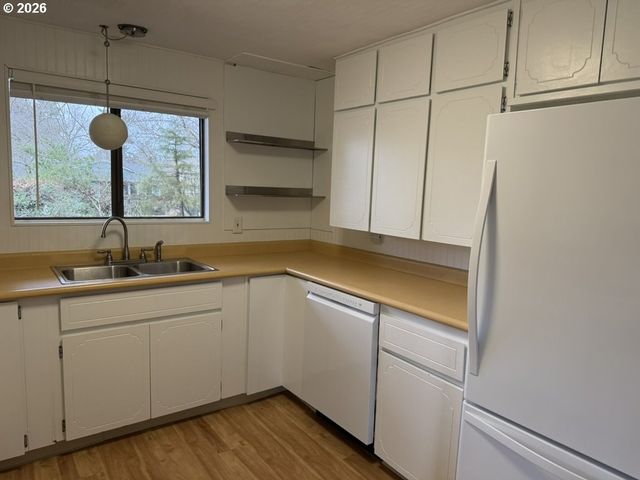 11419 FINNEGANS Way, Oregon City, OR 97045