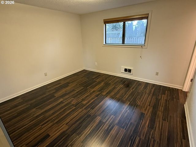 11419 FINNEGANS Way, Oregon City, OR 97045