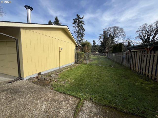 11419 FINNEGANS Way, Oregon City, OR 97045